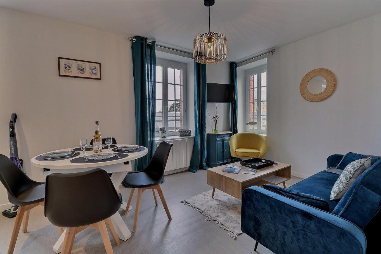 Appartamento les mots bleus-le dériveur Dinard Esterno foto